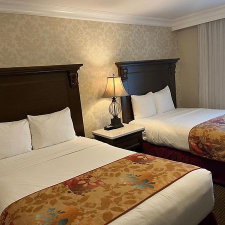 Arbutus Inn Victoria Extérieur photo
